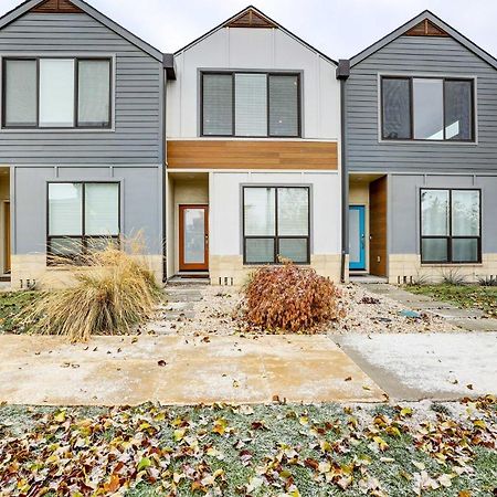 Beautiful Townhome - Steps To Downtown Boise! Exterior photo