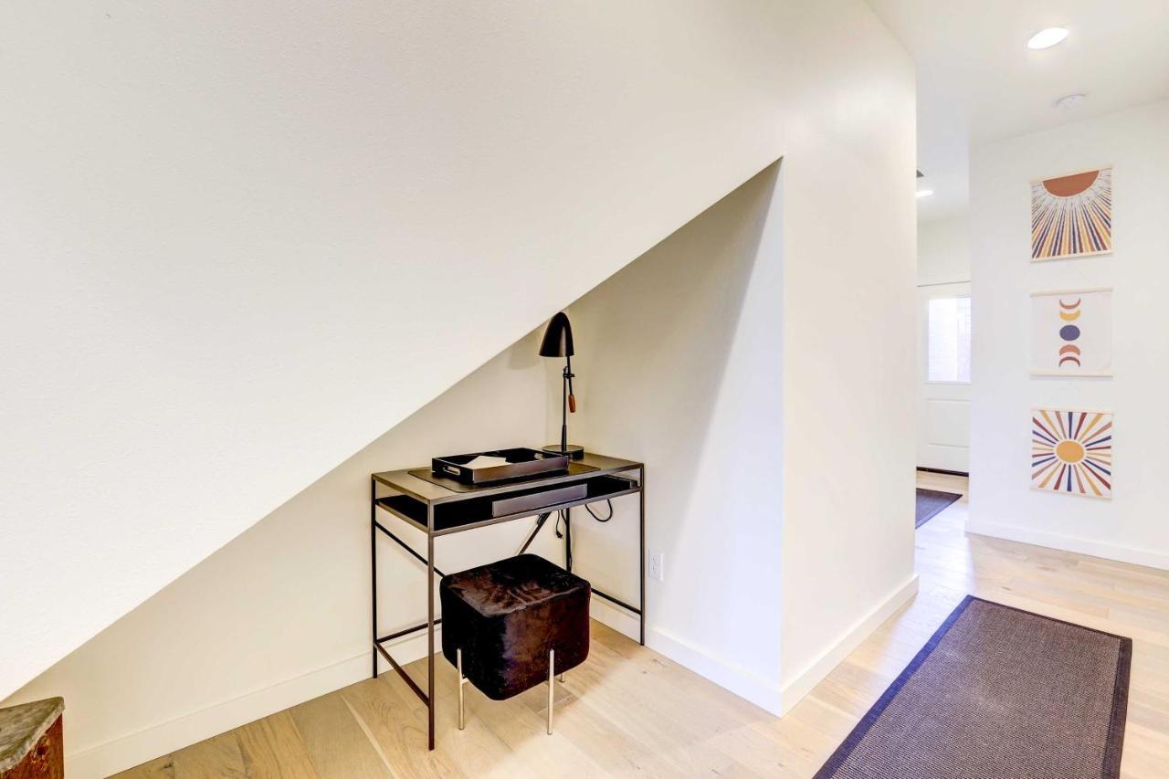 Beautiful Townhome - Steps To Downtown Boise! Exterior photo