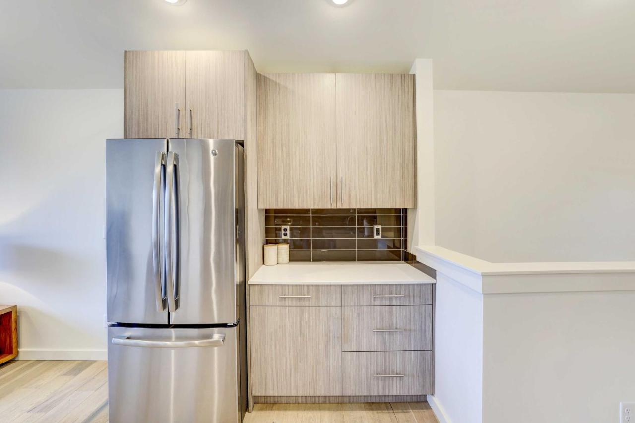 Beautiful Townhome - Steps To Downtown Boise! Exterior photo